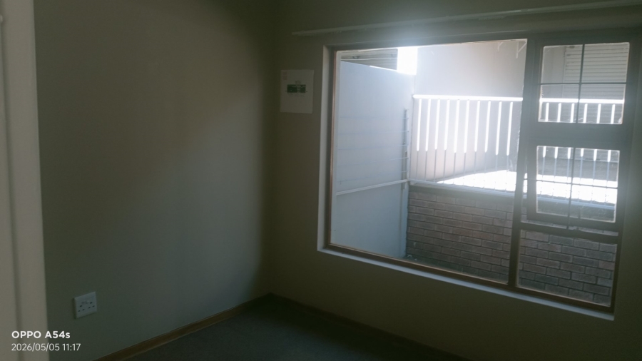 2 Bedroom Property for Sale in Hillside Free State